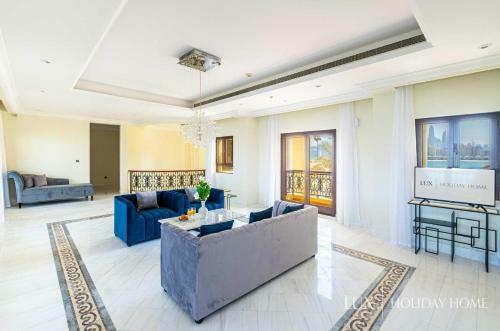 Villa Lux - The Dubai Paradise Palace