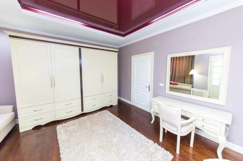 Hostal Bujtina Vila 10