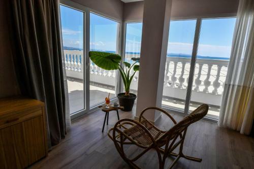 Iliad Hotel