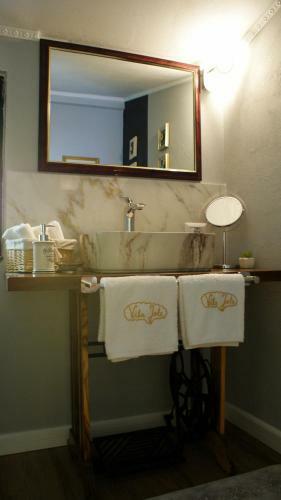 Hostal Vila Jole