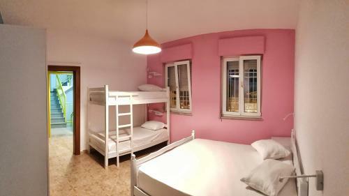 Bed Station Hostel & Bar
