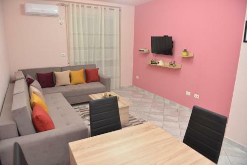 Ridi's Comfort Apartment