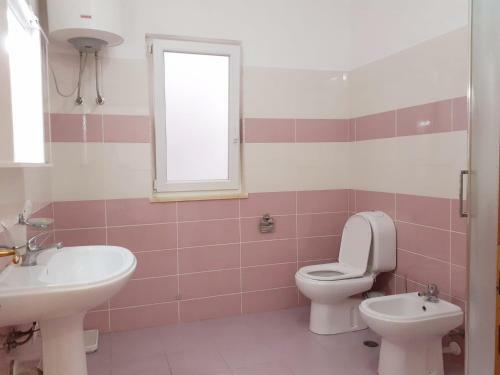 Hostal Guest House Zadeja