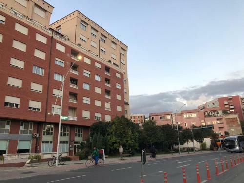 Opera Apartments - Choose Balkans