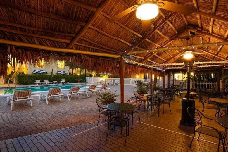 Hotel Naples Courtyard Inn