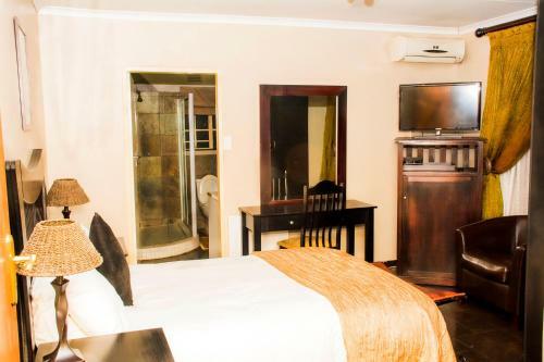 Hostal Avalon Guest House