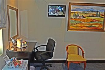 Hostal Constantia Manor Guest House
