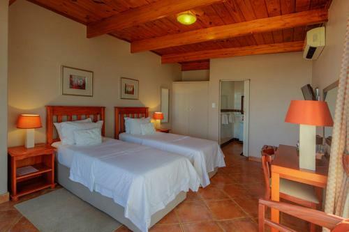 Hostal Adagio Guest House