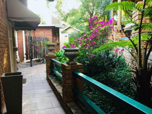 Hostal Amper Bo Guest House
