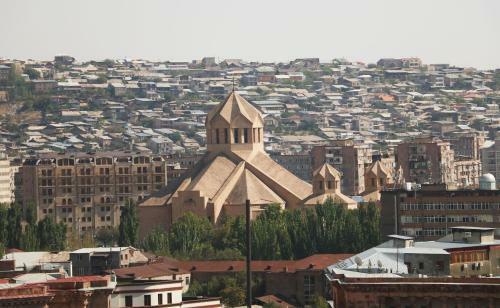 Apartamento Yerevan4you City Center