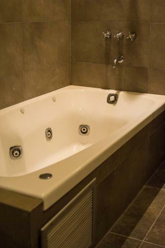 Hotel Santinos Suites