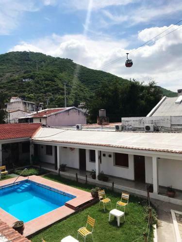 Petit Salta Hotel