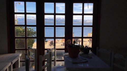 Antiguo Solar Del Lago B&B