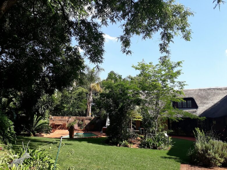 Hostal Foreigners Friend Guest House