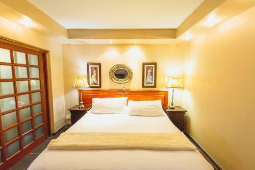 Hostal Coral Tree Inn