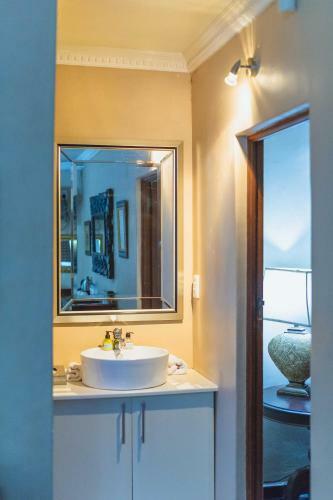 Hostal Coral Tree Inn