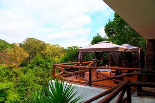 Hostal Coral Tree Inn