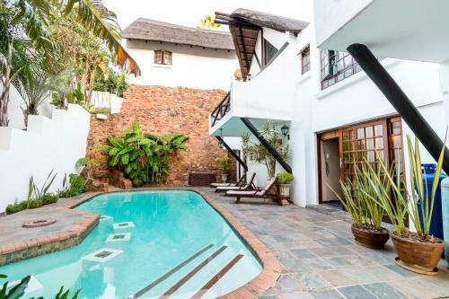Hostal Coral Tree Inn