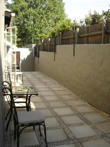 Hostal Wild Peach Inn