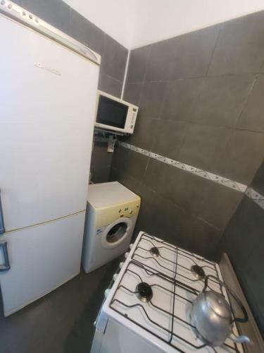 Apartamento Departamento C�ntrico Amplio Con Garage Automatizado 24 Hs