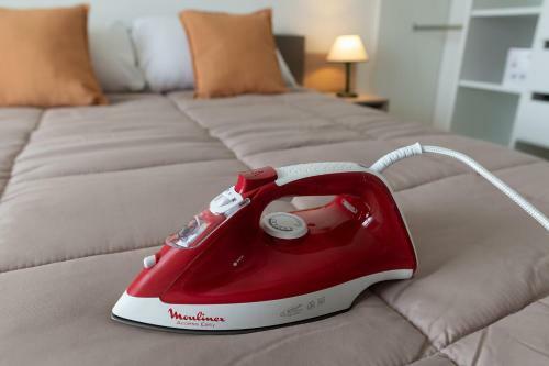 Happy Guest Apart