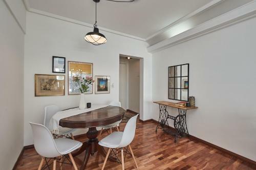 Incredible Vintageeclectic Style Apartment Recoleta