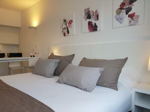 Hotel Rental Suites Campana