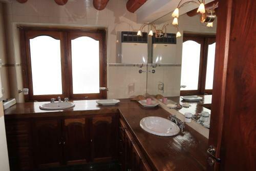 Bed & Breakfast Trawen Hostal Boutique