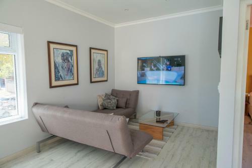 Bed & Breakfast Constantia Cottages
