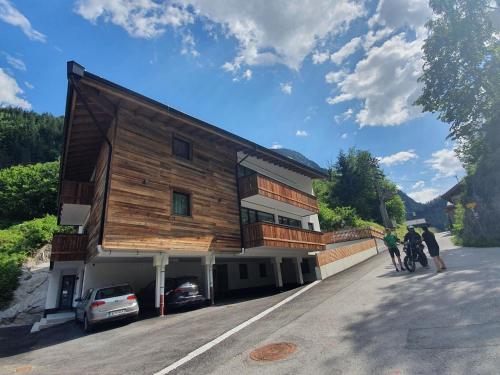 Mountain-view Apartment In Finkenberg With Sauna