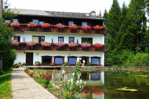 Bed & Breakfast Wieselm�hle Forellenhof