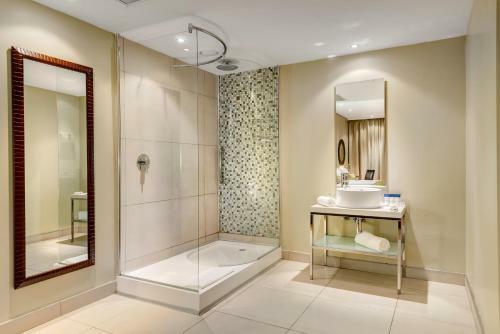 Protea Hotel Transit O.r. Tambo Airport