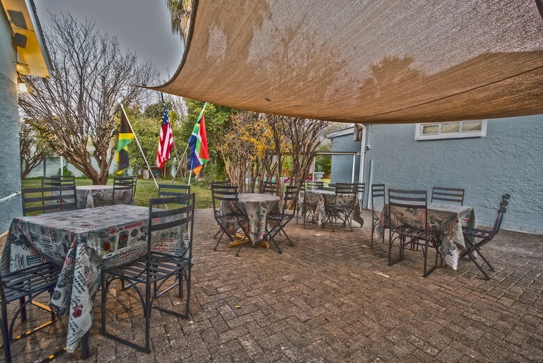 Hostal Dersley Manor