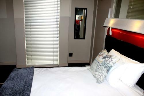 Hotel The Aviator Or Tambo