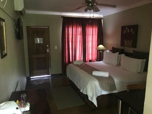 Bed & Breakfast Africa Footprints
