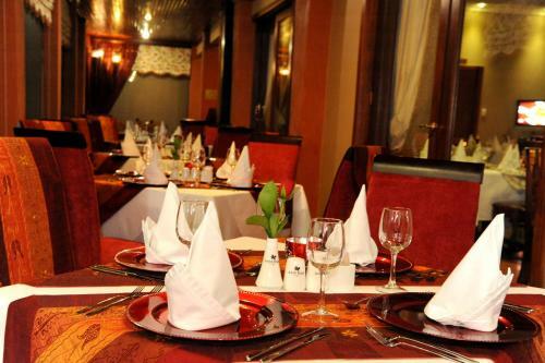 Anta Boga Hotel