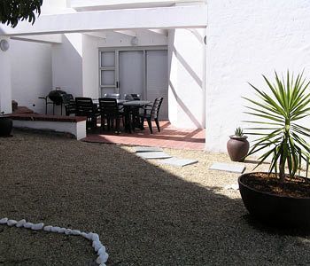 Hostal Small Bay Guest House