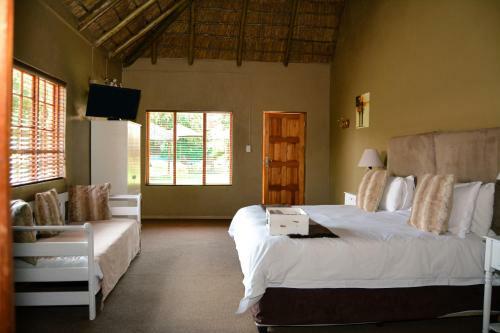 Hotel Aero Guest Lodge