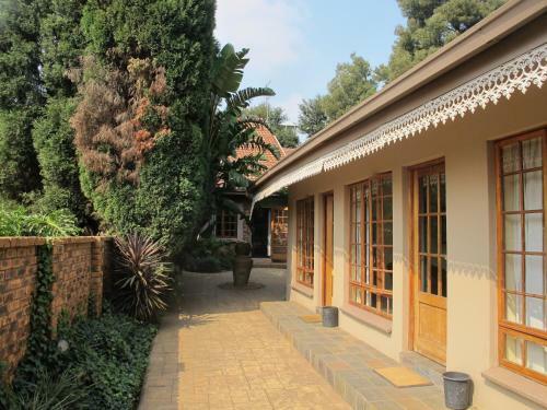 Hotel Aero Guest Lodge