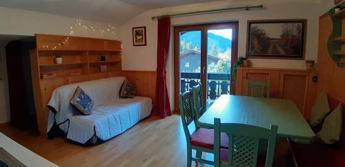 Family Apartment Enzian Top 9
