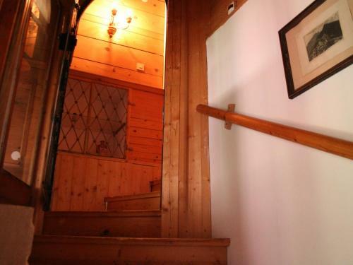 Beautiful Apartment In Kitzb�hel With Terrace