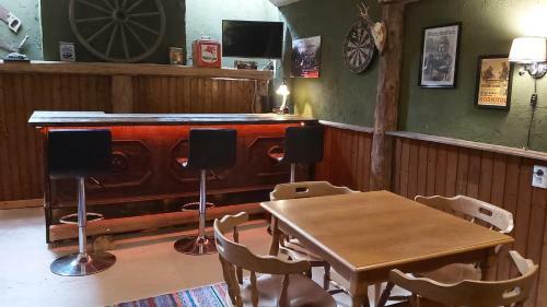 Hostal Pension Leano