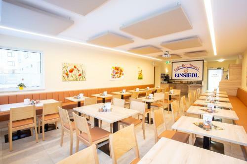 Hostal Pension Einsiedl
