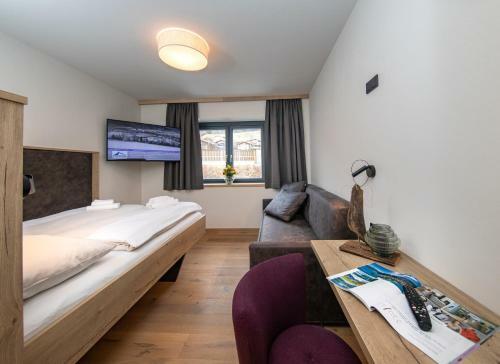 Emma Deluxe Aparthotel