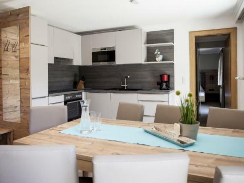 Lavish Apartment In Oetz With Balcony