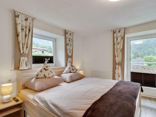 Mountain-view Apartment In �tz With Terrace