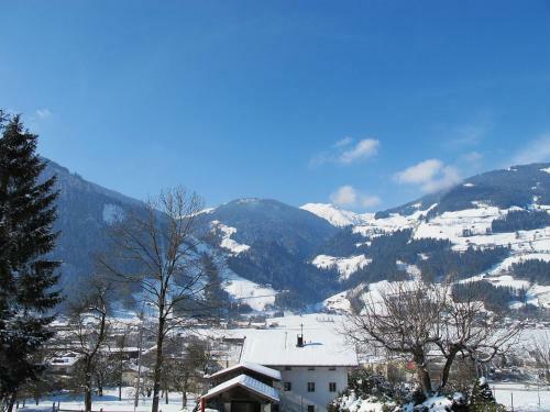 Holiday Home Schrofner - Mho538