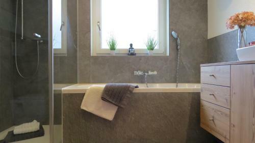 Chalet Hackl
