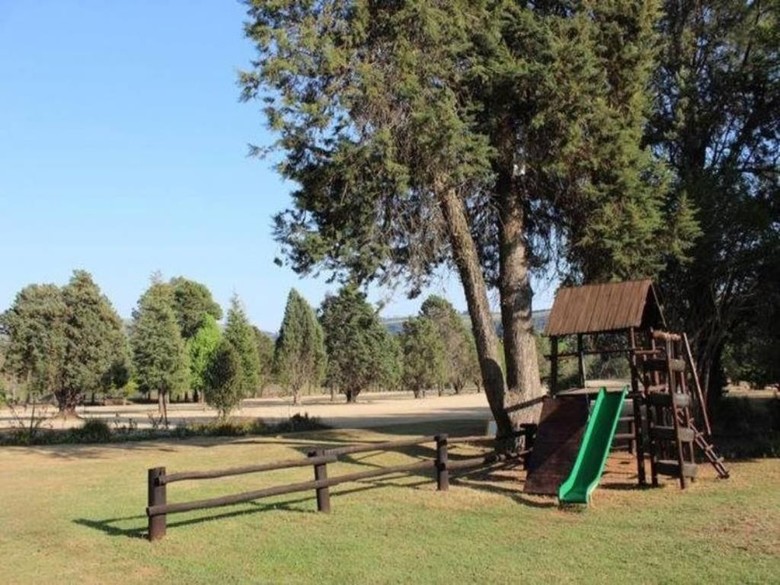 Hotel Gooderson Monks Cowl Golf Resort