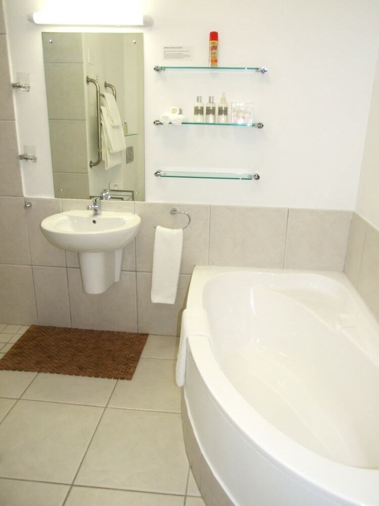 Hostal Bosavern Guest House